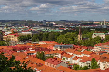 Fototapeta na wymiar Sweden, Vastragotland and Bohuslan, Gothenburg, high angle city view from the Skansparken, late afternoon
