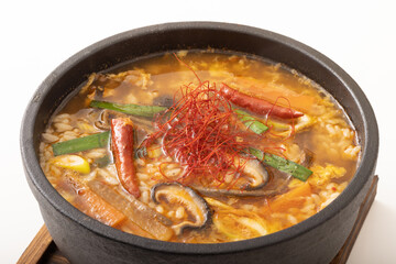 ユッケジャンクッパ