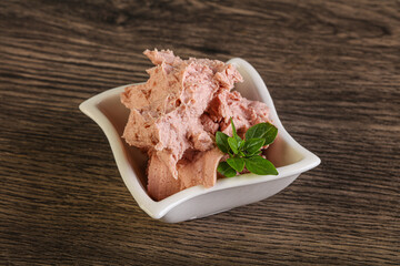 Liver pate in the bowl