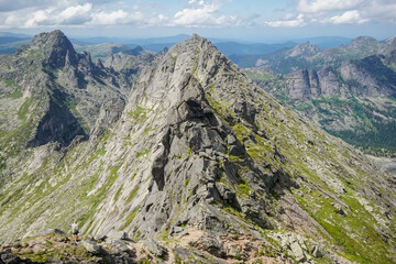 Fototapeta na wymiar Beautiful rocks and mountains in the Ergaki nature reserve