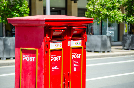 SYDNEY, AUSTRALIA. – On November 14, 2017 - Classic Square Australian Red Mail Post Box At The Rocks, Sydney.