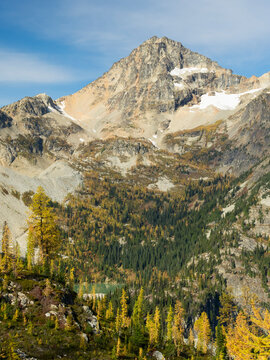 Washington State, North Cascades, Lewis Lake And Black Peak, View From Heather Pass