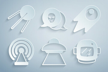 Set UFO flying spaceship, Comet falling down fast, Radar, Astronaut helmet, Alien and Satellite icon. Vector © vector_v
