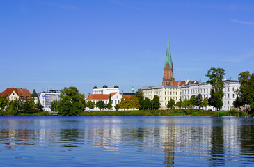Fototapeta na wymiar View of the city of Schwerin. 