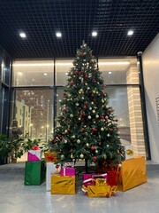 christmas tree with gifts