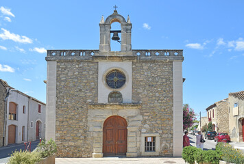 Sallèles-d'Aude, Languedoc, Occitanie. La chapelle Saint-Roch et son campanile.