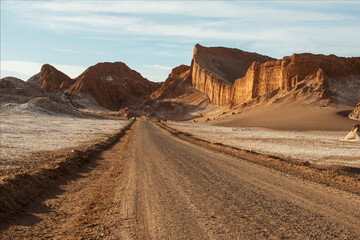 Fototapeta na wymiar The road between Bolivia and Chile cross the desert of Atacama.