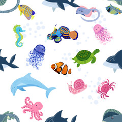 Marine life, fish, animals bright seamless pattern. sea travel, underwater diving animal tropical fish. Jellyfish, whale, shark, seahorse, clown fish, dolphin, turtle, emperor