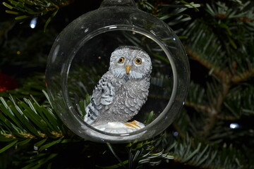 owl christmas ball tree ornement illustration