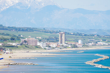  The north coast of the Termolese coast, on clear days you can see the Majella mountains contrasting with the sea