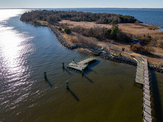Naklejka premium St. Clements Island - Dock Damage