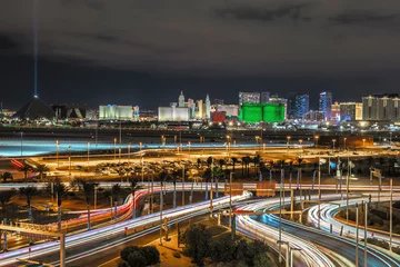 Gordijnen Las Vegas skyline en luchthavenverkeer lange blootstelling © John