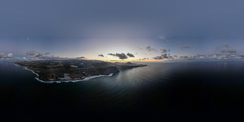 Fototapeta na wymiar Atardecer Islas Canarias