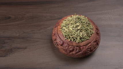 Fototapeta na wymiar Fennel is a highly aromatic and flavorful herbs used in cooking and drinks are used as breath freshener.
