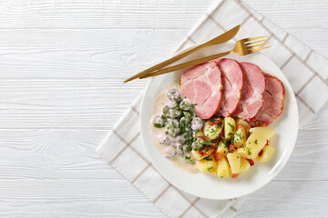 Judd mat gaardebounen, pork neck with broad beans