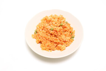 白バックの皿に盛ったチキンライス