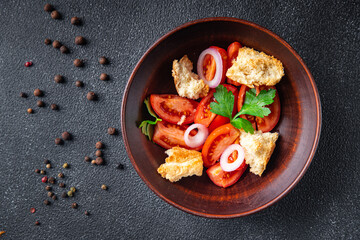 panzanella salad dried toast bread, tomato, onion meal snack copy space food background rustic 