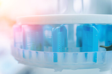 Slider container of microwave hybrid tissue processor