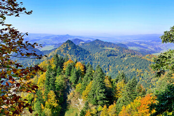 Beautiful aerial panoramic view of the Pieniny National Park, Poland in sunny autumn day from Three Crowns Massif. 