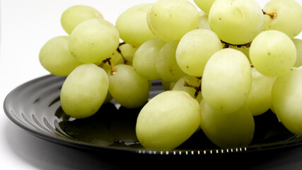 Uva de mesa servida para las campanadas de nochevieja