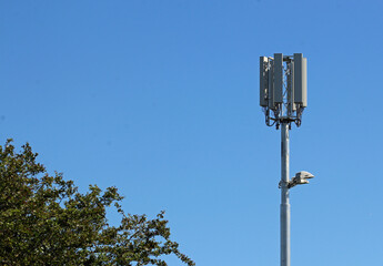 Mobile phone mast
