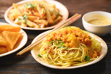 Noodles Tai Yai Style Mixed