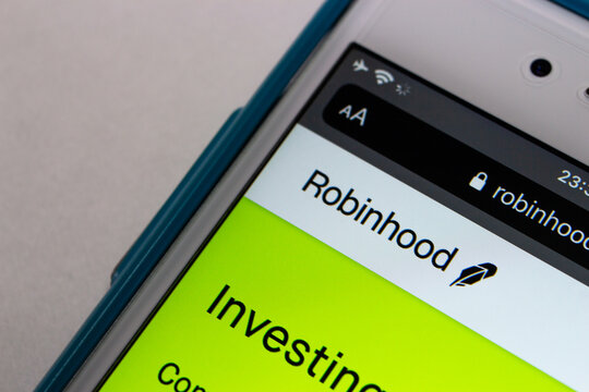 Kumamoto, JAPAN - Jan 31 2021 : Robinhood logo on website, US financial services company known for offering commission free trades of stocks and exchange traded funds via its mobile app, on iPhone