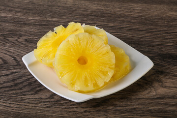 Sweet pineapple rings in the bowl