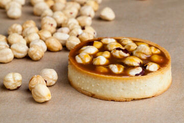 tartlet with salted caramel and hazelnuts