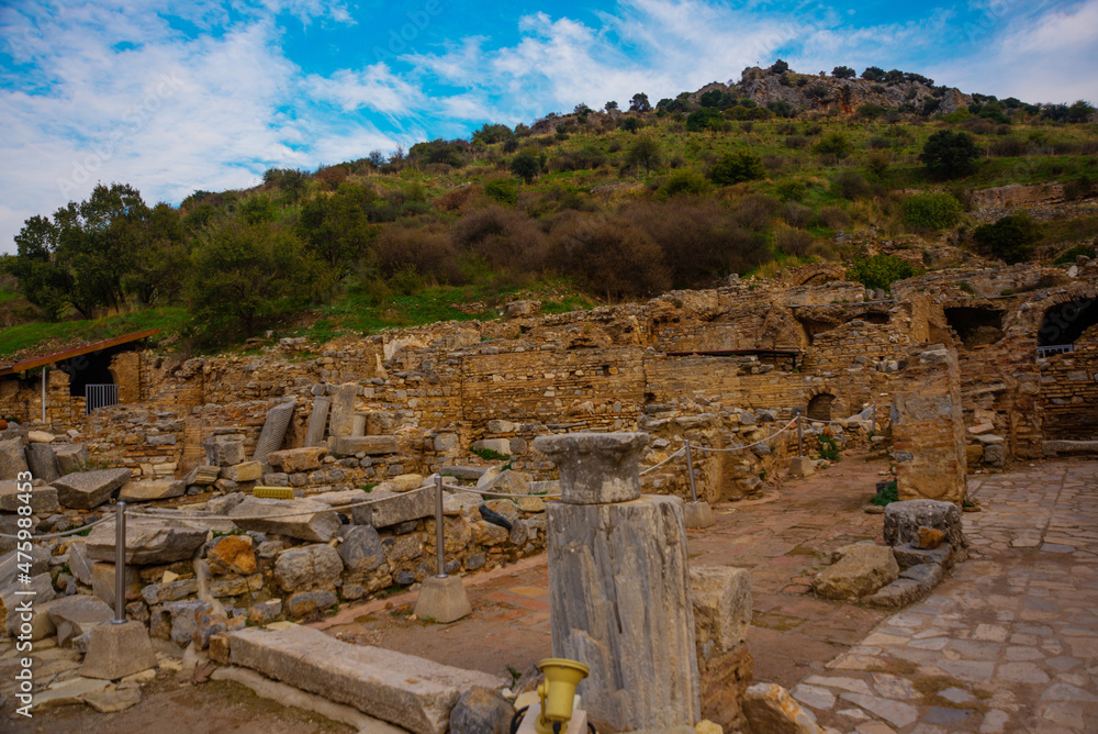 Wall mural ephesus, turkey: ruins on the street of the ancient city of ephesus.