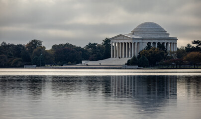 Landscape view of the Jefferson Memorial, a presidential memorial built in Washington, D.C - obrazy, fototapety, plakaty