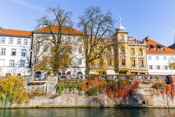 Fototapeta na wymiar Ljubljana river canal historic buildings, Slovenia