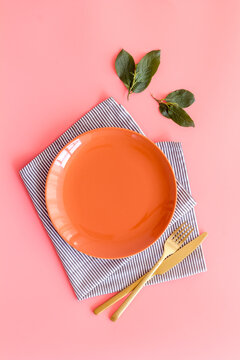 Table Setting Overhead View - Plate With Cutlery Set And Napkin