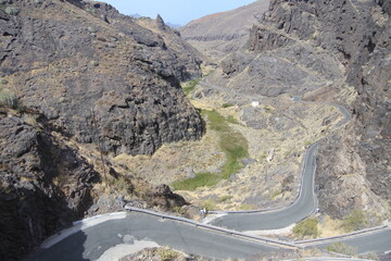 Die enge Schlucht Barranco de la Aldea auf Gran Canaria
