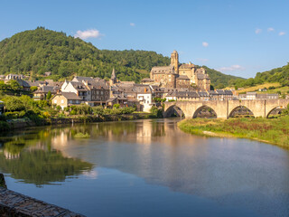 Fototapeta na wymiar The old town of Estaing in the Southwest of France
