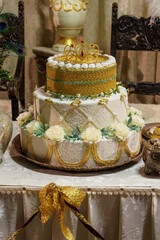 Royal wedding cake at a banquet.