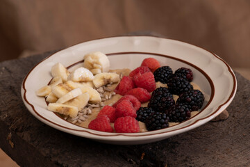 comida mexicana avena con frutas del monte