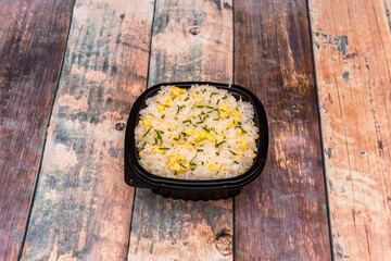 Chinese rice three delights, or Chinese fried rice is an excellent garnish for both oriental dishes and for all kinds of preparations
