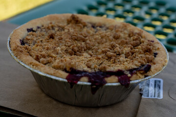 Crumble Top of Fresh Fruit Pie