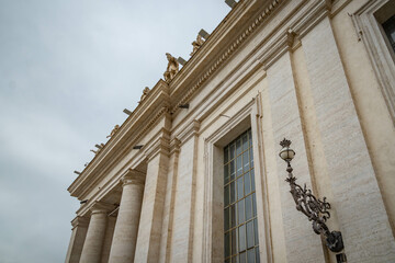 Obraz premium ciudad del Vaticano con la iglesia de San Pedro en Roma 