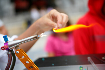 Creando cuentas con vidrio