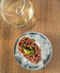 tuna tartar in the restaurant