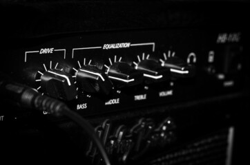 Musical equalization instrument and its buttons.