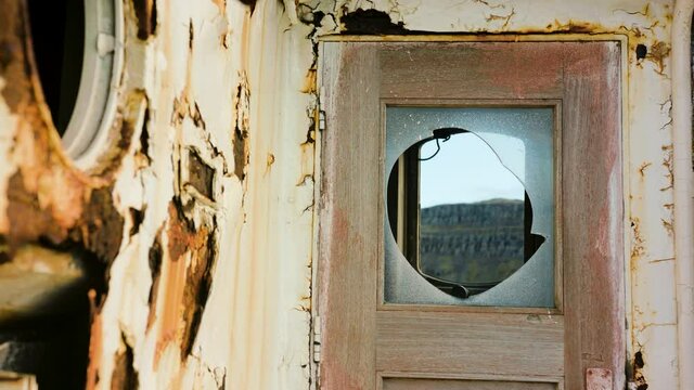 View of the shattered cabin door on the shipwreck Gardar BA 64