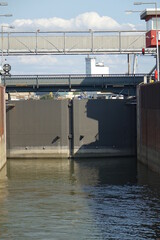 Inside the lock between Mannheim Bonadieshafen harbour and River Neckar, Mannheim, Baden...