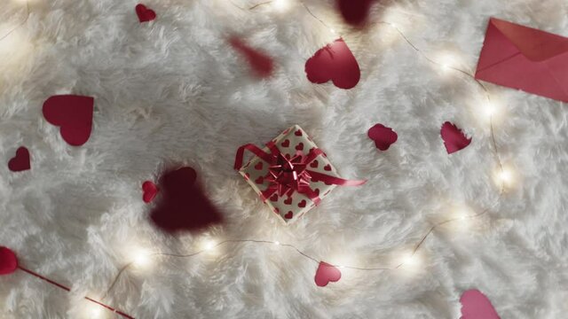 Sfondo per san Valentino con cuori e tappeto bianco 