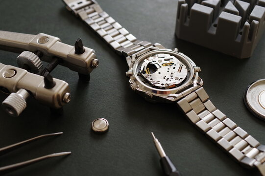 腕時計の修理,電池交換,メンテナンス
