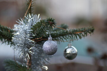 Fototapeta na wymiar Weihnachtsbaum Kugeln