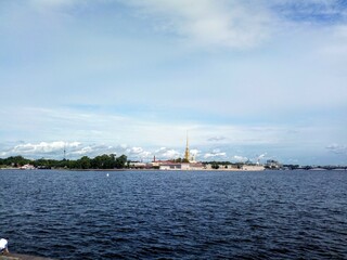 Fototapeta na wymiar view of the Neva River in Saint Petersburg