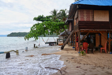 sea ​​water that enters the settlements of residents at the Kaluku beach tourism object,...